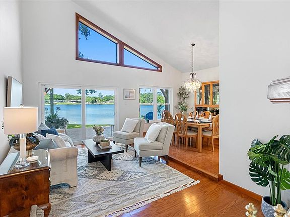 5th image of 10209 LAKE GROVE DRIVE