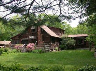 90 Plainfield Pike, Foster, RI 02825