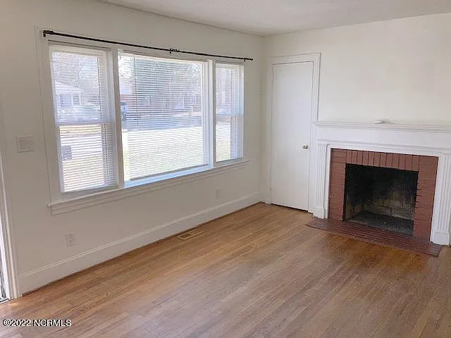 111 N Warren St — Photo 2
