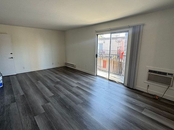 5th image of 148 Taft Ave APT 7