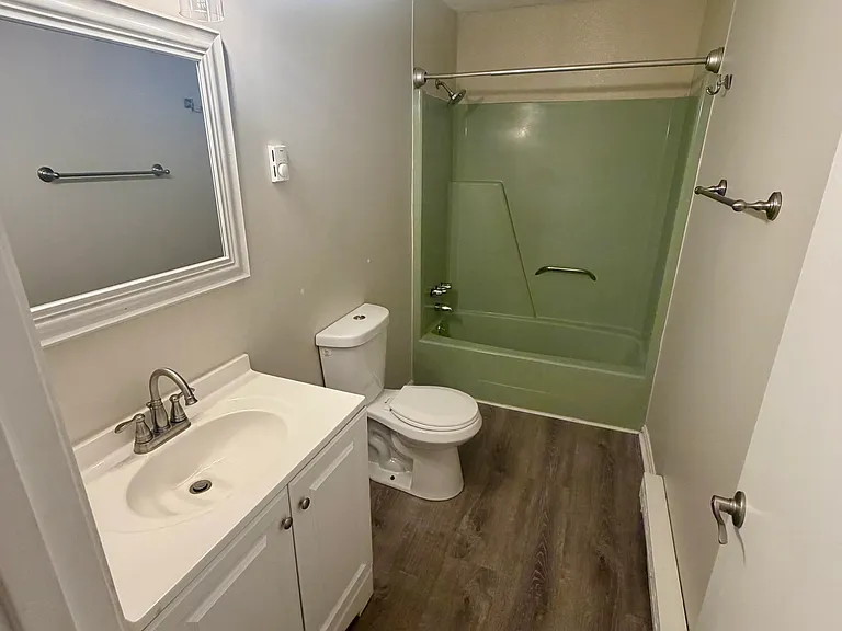 5 Raleigh Ct — Photo 10