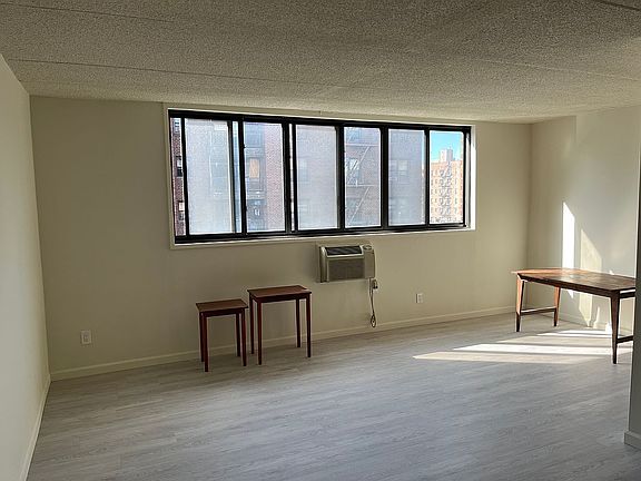 3rd image of 137-77 45th Ave #5A