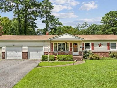 105 Brook Ln, Yorktown, VA, 23692