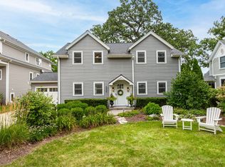 4939 Lee Ave, Downers Grove, IL 60515