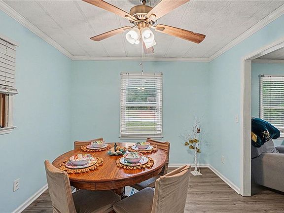 4th image of 684 Shiloh Rd