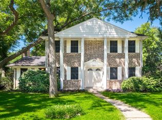 2212 N Belmont Dr, Richmond, TX 77469