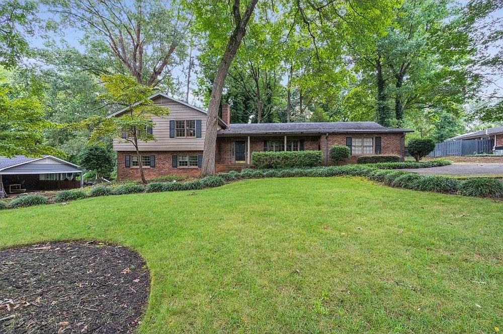 320 Lake Forest Dr, Spartanburg, SC 29307 Zillow