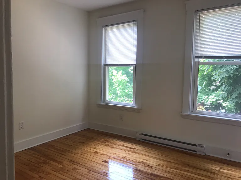 105 Grant St #1 — Photo 12