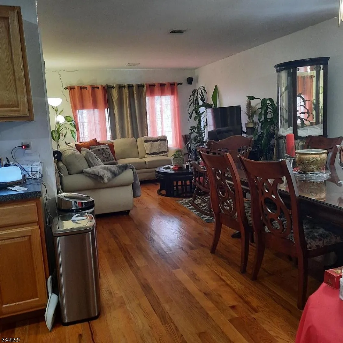 3 bed, 2.0 bath, $2,900 — Photo 4
