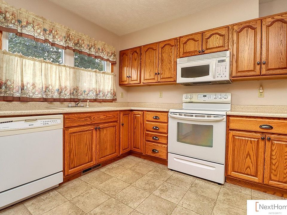 231 E 3rd St, Wahoo, NE 68066 MLS 22323895 Zillow