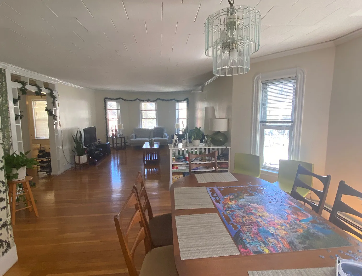 4 bed, $4,700 — Photo 2