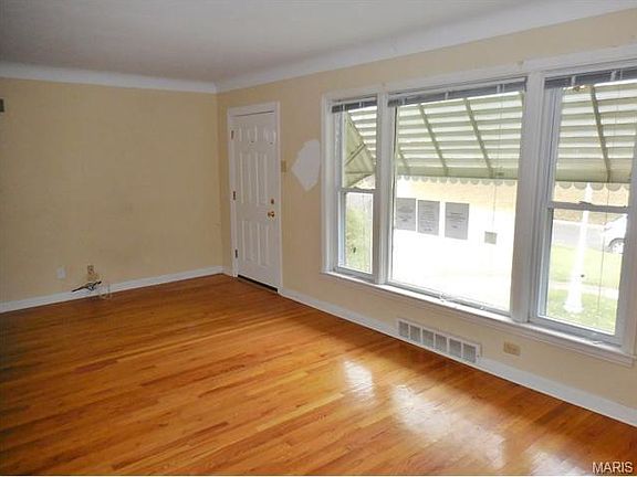 2nd image of 7652 Horatio Dr