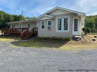 443-445 N Elting Corners Rd, Highland, NY 12528
