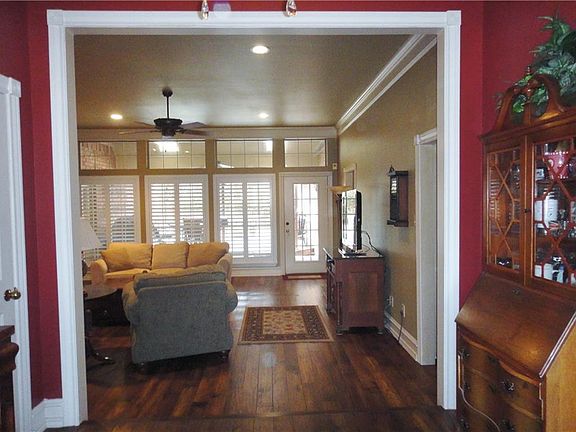 4th image of 1418 Sweetgum Cir