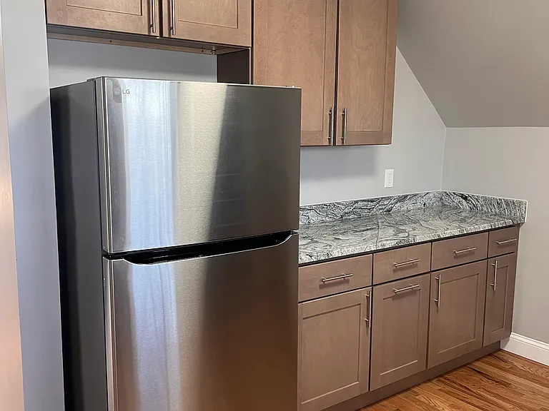 17 Barnard Rd #3 — Photo 2