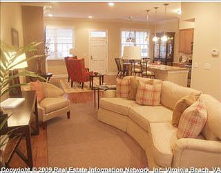 1st image of 1457 Manor Blvd