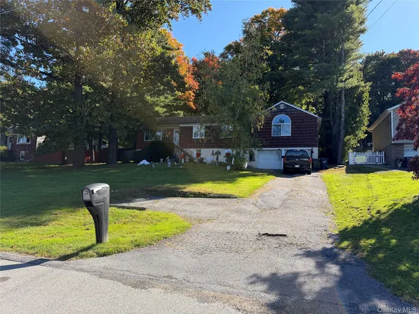 38 Steiner Drive, Mahopac, NY 10541