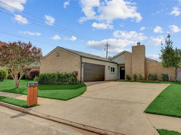 3311 Carmel Valley Dr, Missouri City, TX 77459