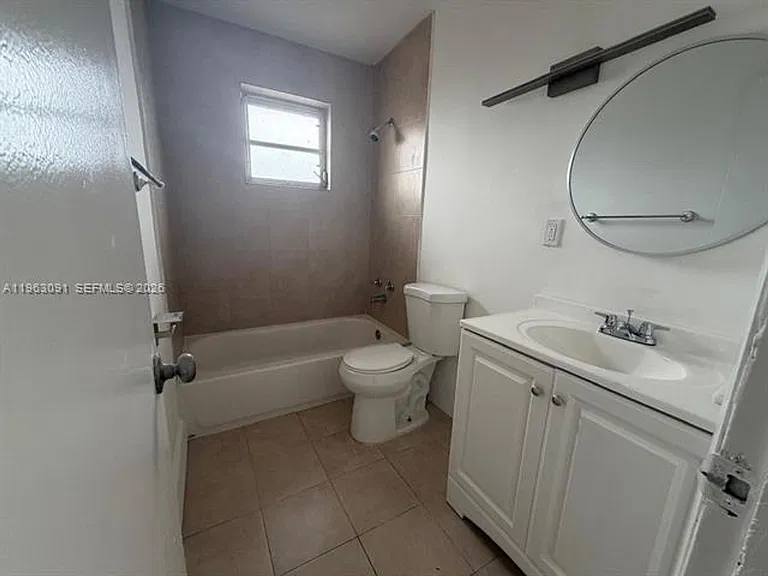 4617 NW 2nd Ter #4619 — Photo 18