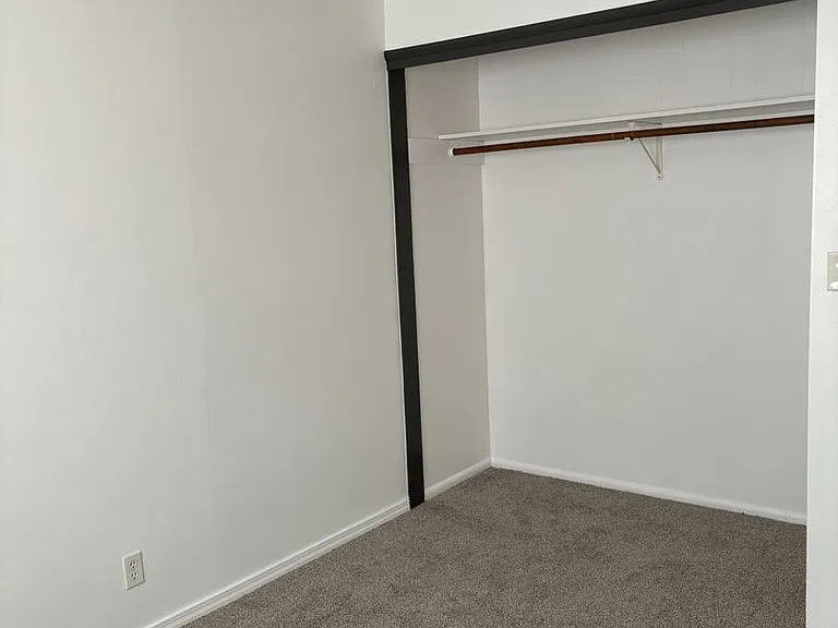 94 Farewell Ave — Photo 25