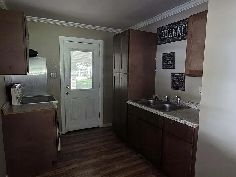 519 Choctaw Dr — Photo 6
