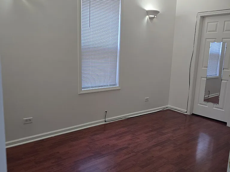 55 Chicago Ave #2 — Photo 9