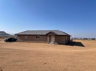 14100 Nightshade Rd, Apple Valley, CA 92307