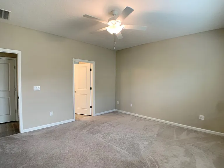 7374 Hilladale Creek Ln — Photo 30