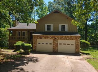 181 Fox Ridge Ct, Dallas, GA 30157