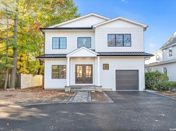 982 Singleton Avenue, Woodmere, NY 11598