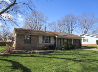 309 Charing Cross Rd, Elk Grove Village, IL 60007