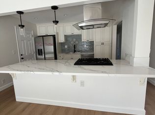 266 S Park St, Orange, CA 92869