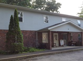 302 Forest Ln, Halfmoon, NY 12065