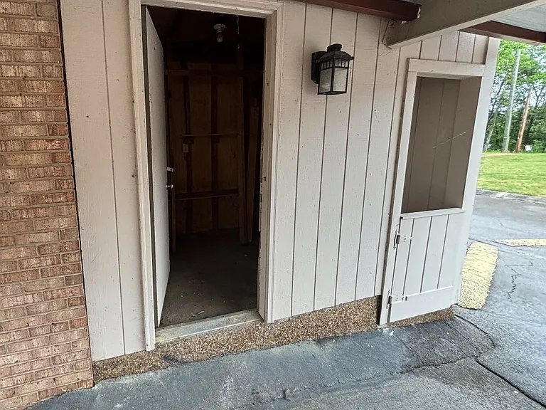 4001 Anderson Rd #C115 — Photo 20
