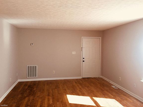 74d4e57f-1b16-11e8-bc85-126395f08976