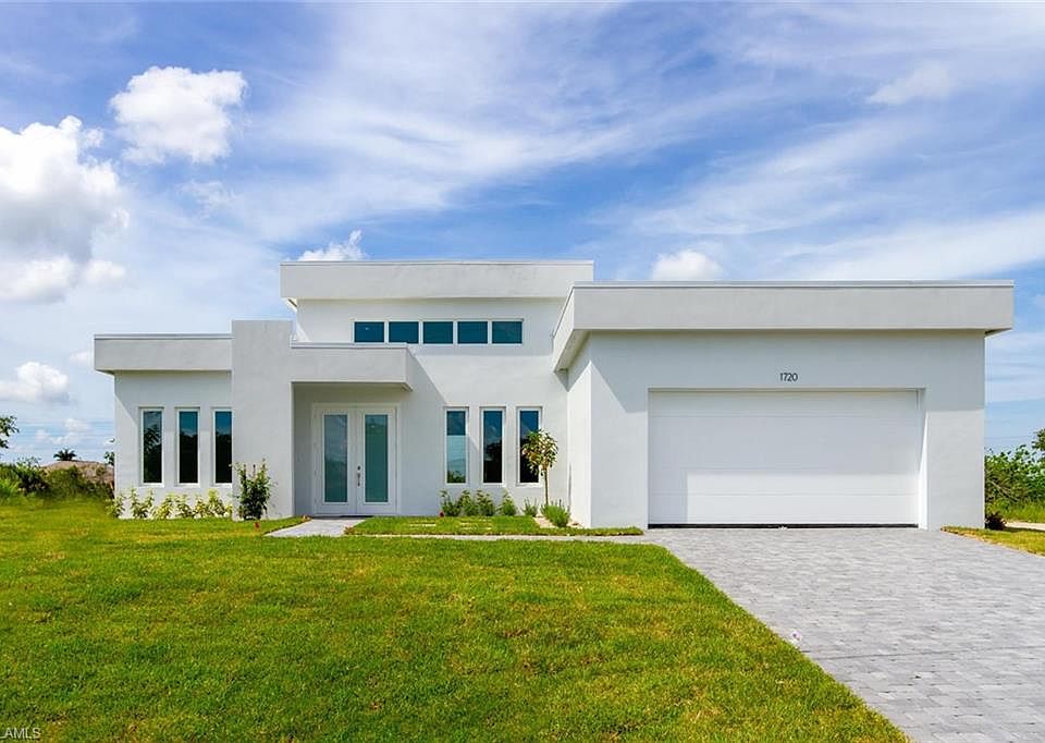 1st image of 1720 NW 9th St