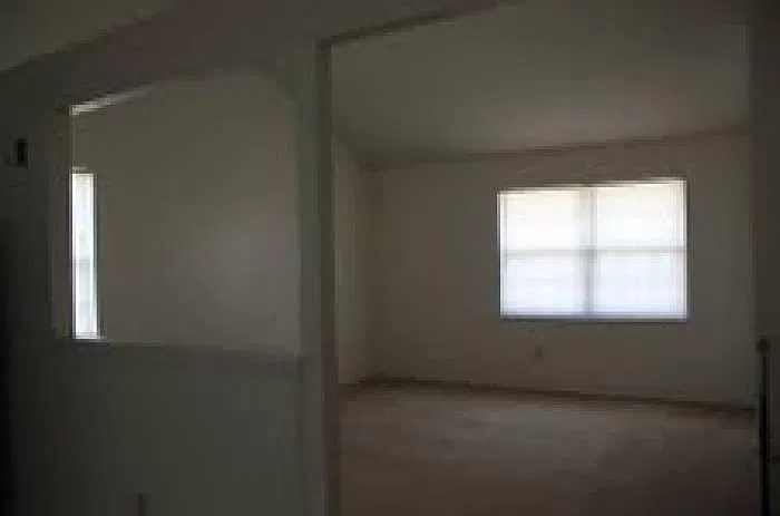 2 bed, 1.5 bath, 1200 sqft, $1,295 — Photo 4