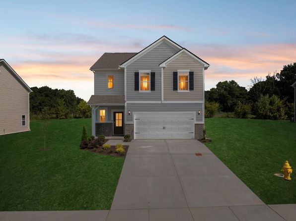 653 Emerson Ln