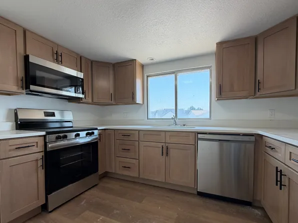 705 N Orange Ct, Castle Dale, UT 84513