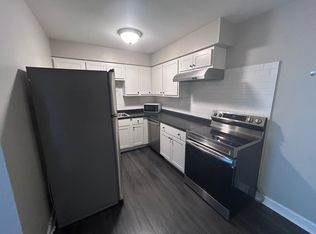 2433 Clough Ave APT 3, Highland, IN 46322