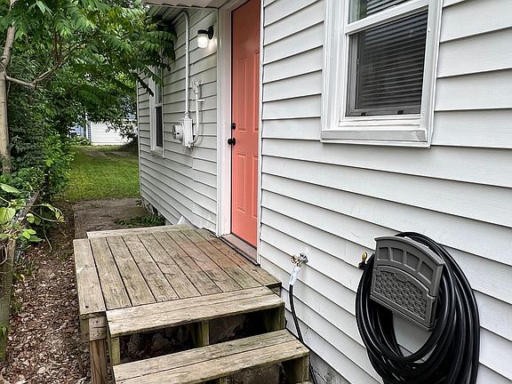 3rd image of 4309 Ralston Ave