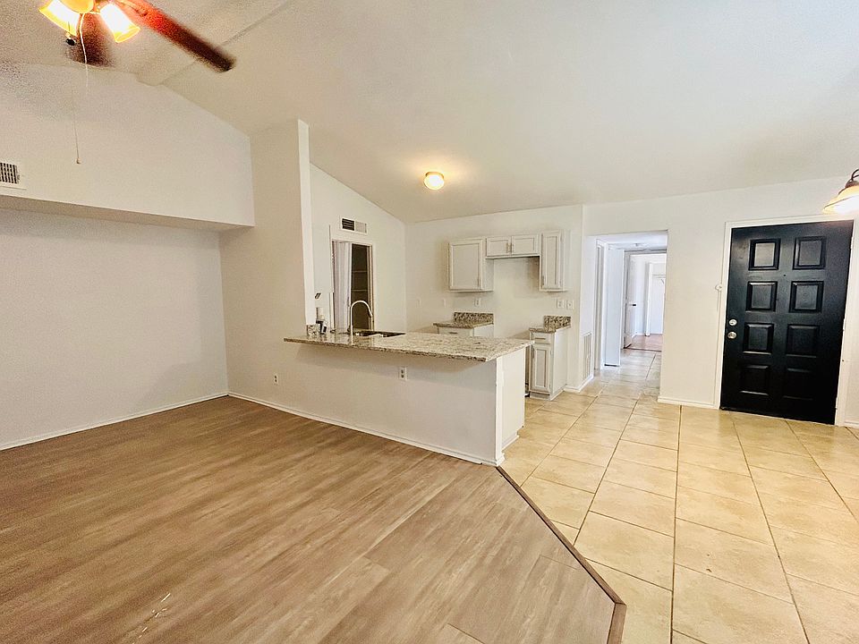1st image of 311 Liberty Pl