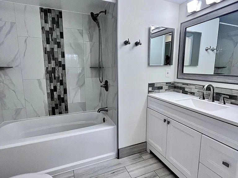 1220 Wildwood Lakes Blvd #108 — Photo 8