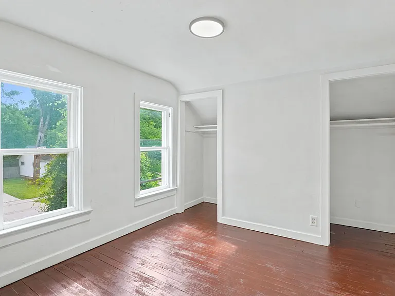 3034 Abbott St — Photo 26