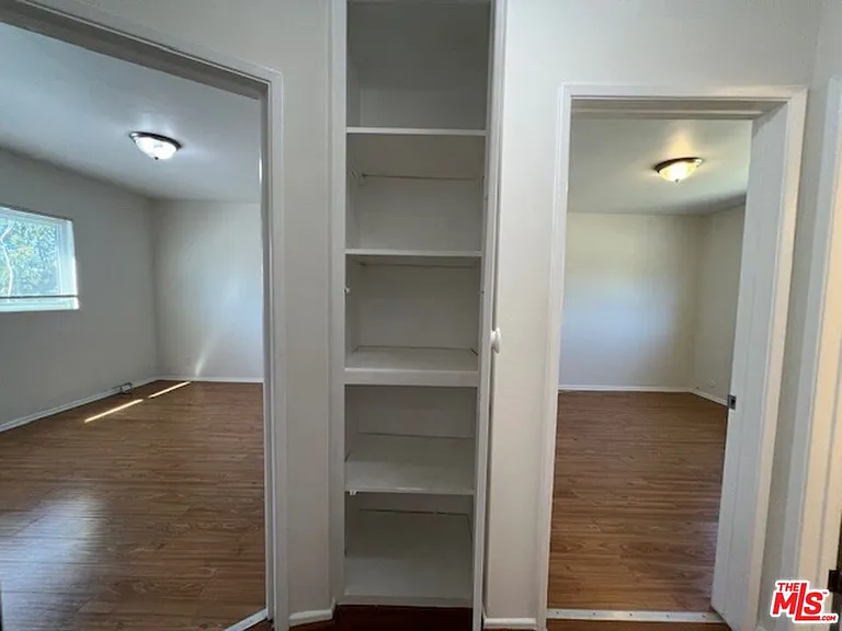 2210 S Sycamore Ave #3 — Photo 9