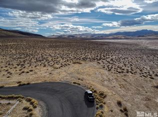 35 Desert Wells Cir, Silver Springs, NV