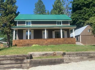40 N Treat St, Priest River, ID 83856