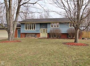 14679 Jupiter Ct, Bloomington, IL
