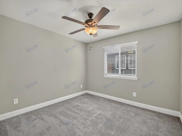 159 Bryant Ln — Photo 11