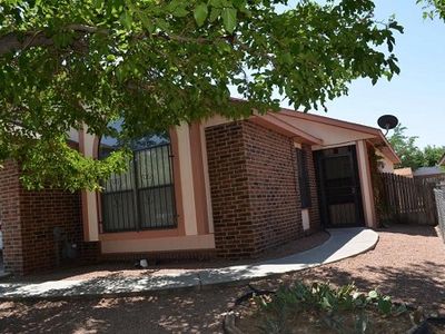 1979 Castillo Dr SW, Los Lunas, NM, 87031